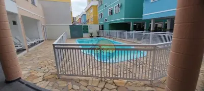 A planta de Apartamento com Piscina no Centro da praia Próximo a Praia e Comércio em Geral