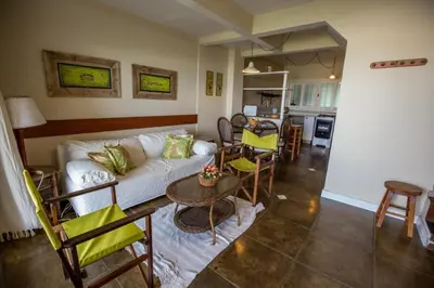 A cozinha ou kitchenette de Duplex No 03 de 4 quartos frente ao mar