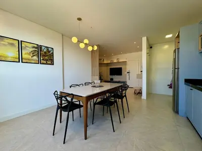 A planta de Excelente apartamento em Bombas com piscina