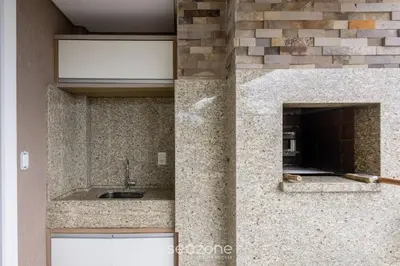 A planta de Apto Vista Mar c/ Churrasq. em Bombinhas - LGA0201