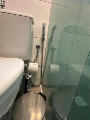 Uma casa de banho em Mariscal 2 quartos 3 banheiros -SOBRADO AMENDOEIRA