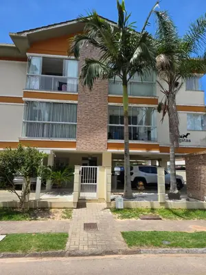 O edifício onde o apartamento está situado