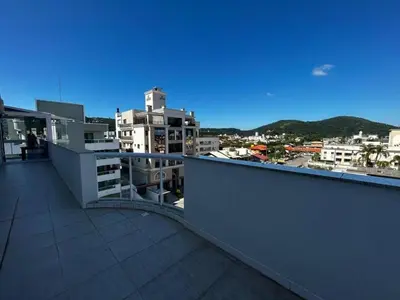 A planta de Cobertura Alba Rosa 3 suítes e 2 Box Garagem