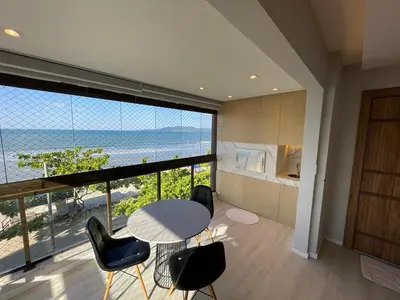 A planta de Lindo frente mar bem localizado