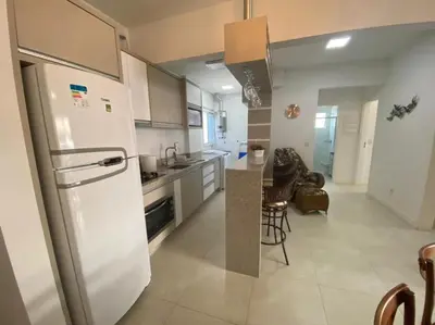 A cozinha ou kitchenette de Cód 47 - Excelente apartamento, bem equipado e decorado