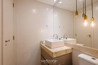 Uma casa de banho em Apto 3Q sofisticado apenas 200m da praia SEO0702