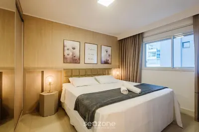 Uma cama ou camas num quarto em Apto 3Q sofisticado apenas 200m da praia SEO0702