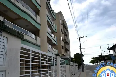 O edifício onde o apartamento está situado