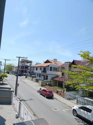 A vizinhança circundante ou próxima do apartamento
