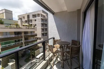 Uma varanda ou terraço em 182J - 3 quartos a 100m da Praia de Bombas