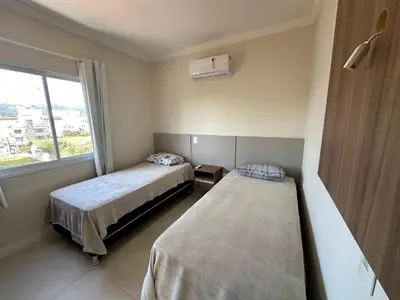 A planta de 576 - Apto 2 dormitórios a 450m da praia de Bombas
