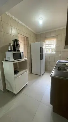 A cozinha ou kitchenette de Apto Térreo à 100mts do Mar