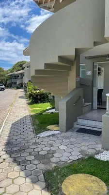 O edifício onde o apartamento está situado