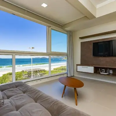 Yasmin 201 – Lindo Apartamento com Vista Panorâmica para o Mar em Quatro Ilhas