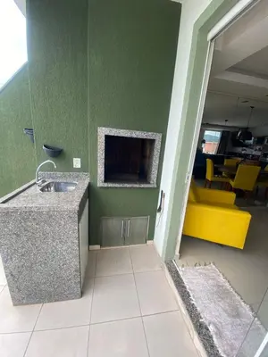 A planta de Apto com ampla sacada funcional bem situado