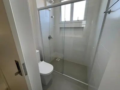 Uma casa de banho em Cód 70 - Apartamento á 280m do mar