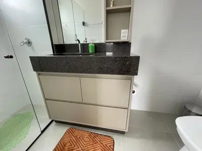 Uma casa de banho em Cód 98 - Belissímo apartamento á 280m do mar