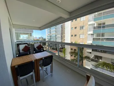Uma varanda ou terraço em Cód 51 - Apto com 2 suítes no Residencial Boulevard