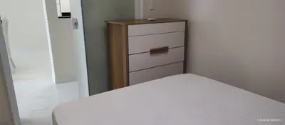 A planta de Apartamento de 2 dormitórios no centro de Bombinhas