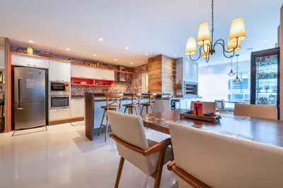 A cozinha ou kitchenette de Apto moderno próximo a praia de Itapema PQ6542