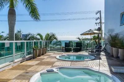 A piscina em ou perto de Condomínio com Piscina e Jacuzzi - Boulevard