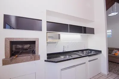 A cozinha ou kitchenette de Quattro Isole Residencial