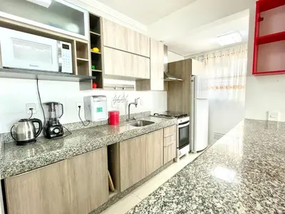 A cozinha ou kitchenette de cód 91 - Apto com hidromassagem – Palazzo del Mare