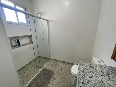 A planta de Cód 155 - Casa ampla e arejada, 280m do mar
