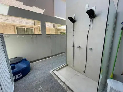 A planta de Cód 155 - Casa ampla e arejada, 280m do mar