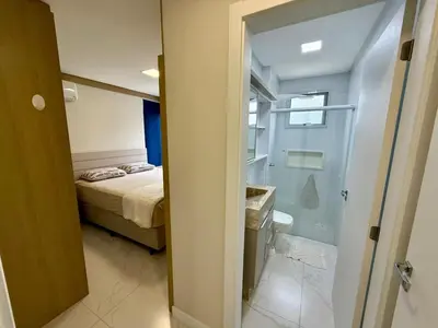Uma casa de banho em Apartamento espaçoso na Praia de Palmas SC 05