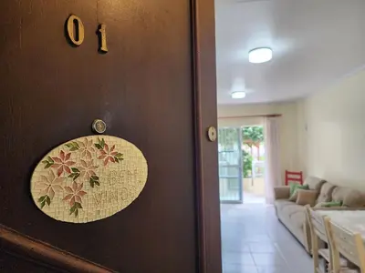 Uma área de estar em Res. Regina Maris - Bombinhas