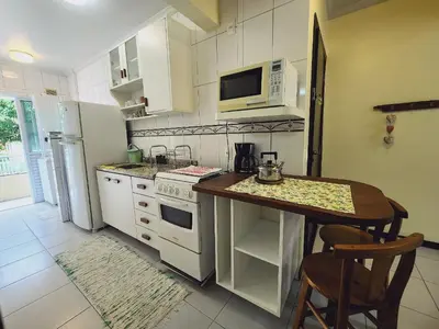 A cozinha ou kitchenette de Res. Regina Maris - Bombinhas