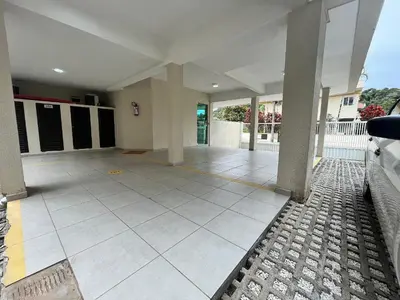 A planta de B119 - Apto para 06 pessoas perto do mar em Bombas