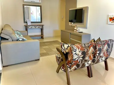 A planta de 534 - Lindo Apartamento 2 dormitórios na praia de Bombas