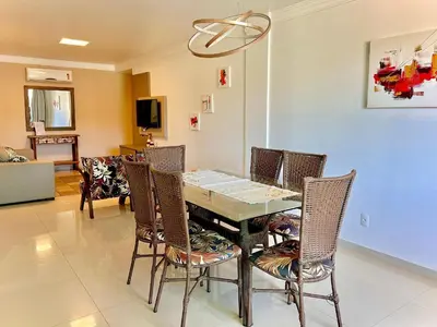 A planta de 534 - Lindo Apartamento 2 dormitórios na praia de Bombas