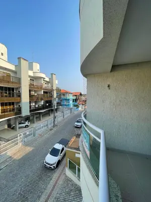 A planta de 1135 Apartamento na Praia de BOMBINHAS CENTRO 20 M da Avenida Principal