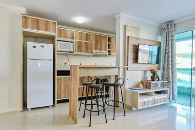 A planta de 026 - Apartamento em BOMBINHAS CENTRO 100 M DA AVENIDA PRINCIPAL