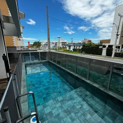 cod 165 - Apartamento com piscina á 350m do mar