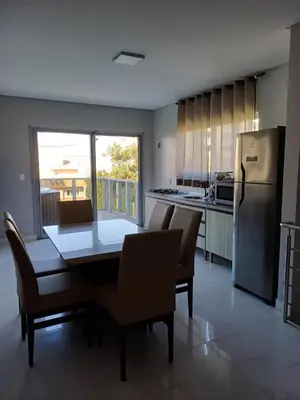 A planta de Cobertura duplex com jacuzzi