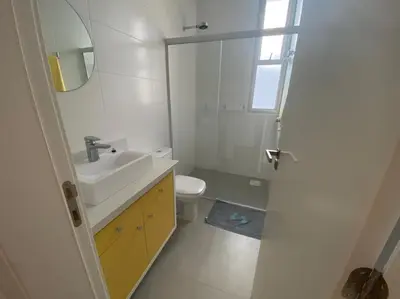 Uma casa de banho em Cód 66 - Excelente apartamento á 350 do mar