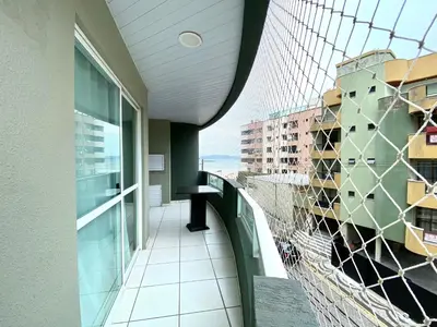 Uma varanda ou terraço em Sea Breeze - Brisa do Mar - Pé na Areia em Itapema