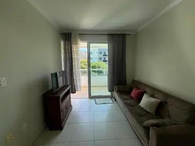 Uma área de estar em Cód 60 - Apartamento á 250 m do mar