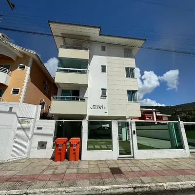 Cód 60 - Apartamento á 250 m do mar