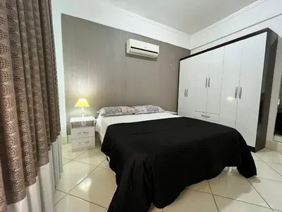 A planta de B163 - Apartamento em Bombas para 05 pessoas