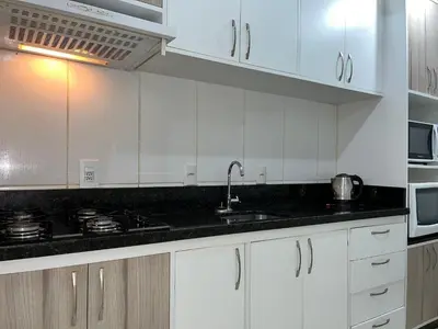 A planta de B163 - Apartamento em Bombas para 05 pessoas