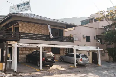 O edifício onde a estalagem está situado