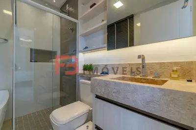 Uma casa de banho em Cobertura Duplex Alto Padrão com Jacuzzi