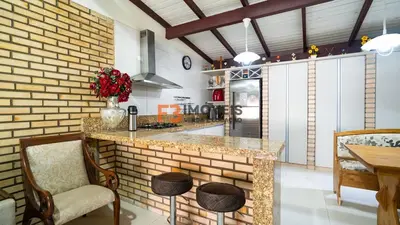 A planta de Linda Casa em Canto Grande
