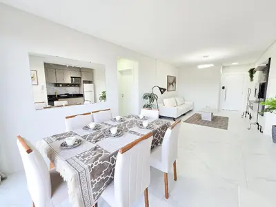 A cozinha ou kitchenette de 108 - Apartamento com 02 suítes para até 6 pessoas