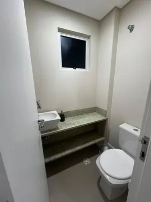 A planta de Duplex Alto Padrão com Vista Mar